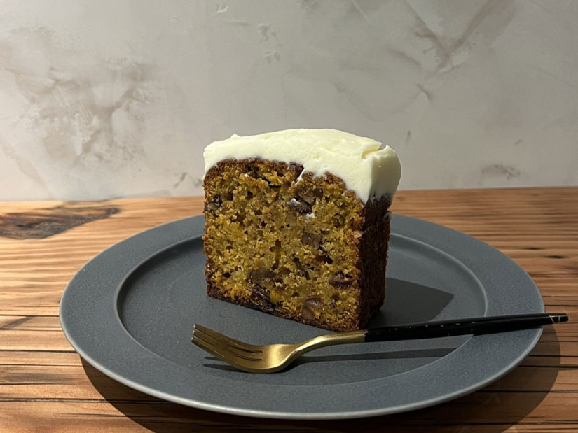 長野県茅野市スイーツカフェ「AlgAe（アルジー）」。駅直結「エイトピークス リビング」内