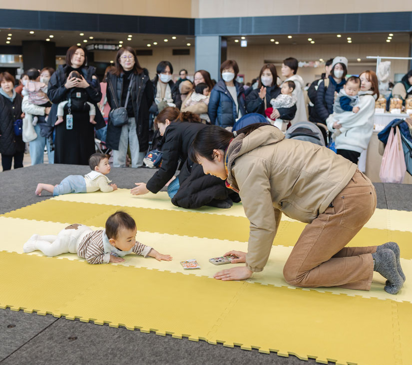 長野県塩尻市「チロルの森」ファミリーイベント『Bee mama Marche』