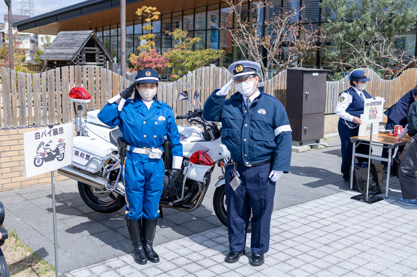 長野県塩尻市「チロルの森」ファミリーイベント『Bee mama Marche』