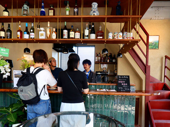 長野県松本市の観光-カフェ-雑貨店-古本屋-洋服店