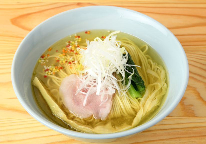 長野県安曇野市のラーメン店-らぁ麺 空条-塩ラーメン