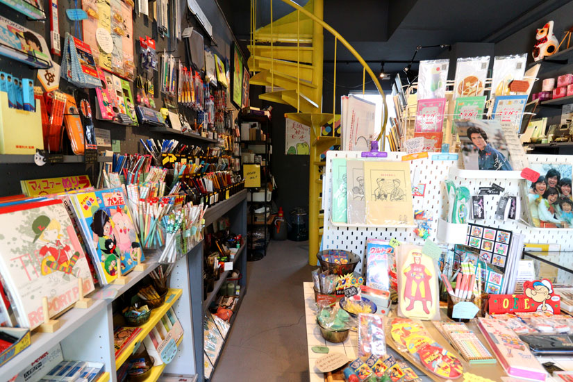 長野県松本市の観光-カフェ-雑貨店-古本屋-洋服店