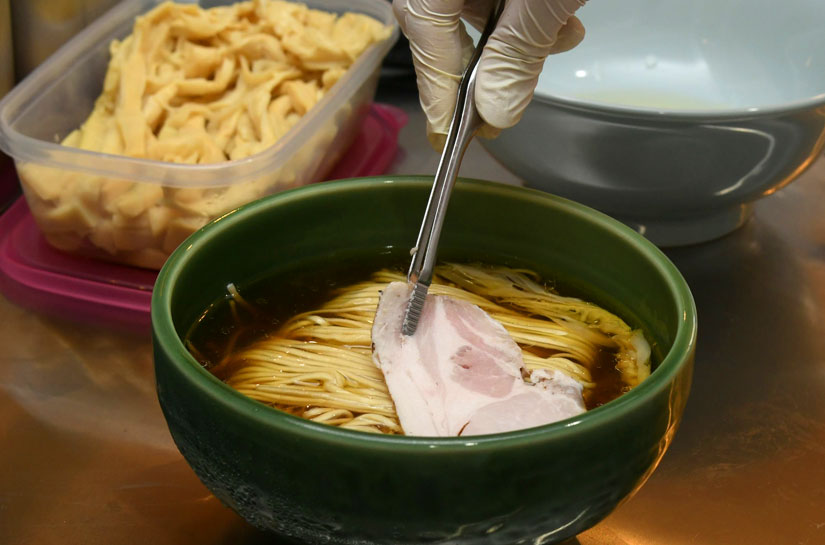 長野県安曇野市のラーメン店-らぁ麺 空条
